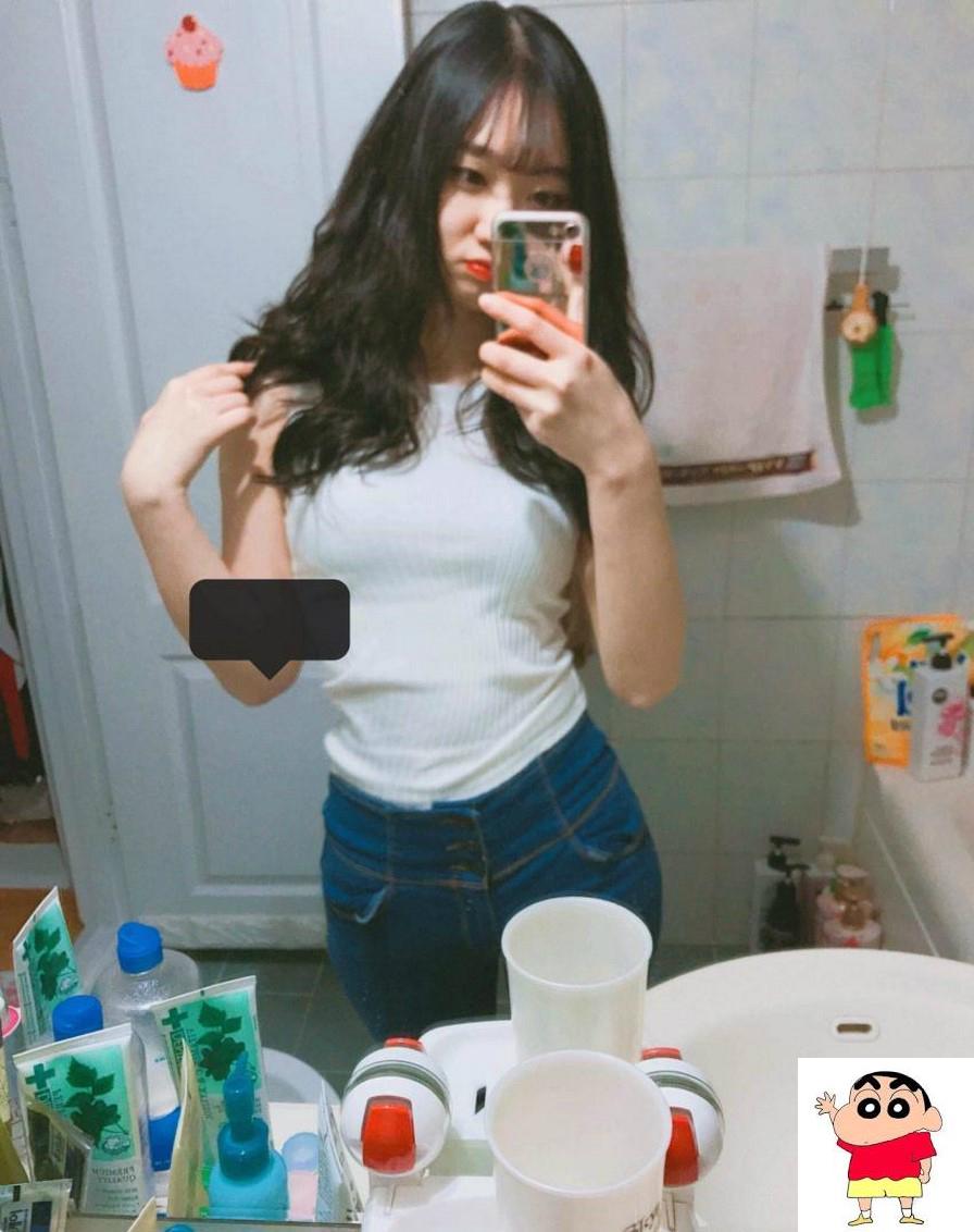 网上认识的妹子自拍 (10P)