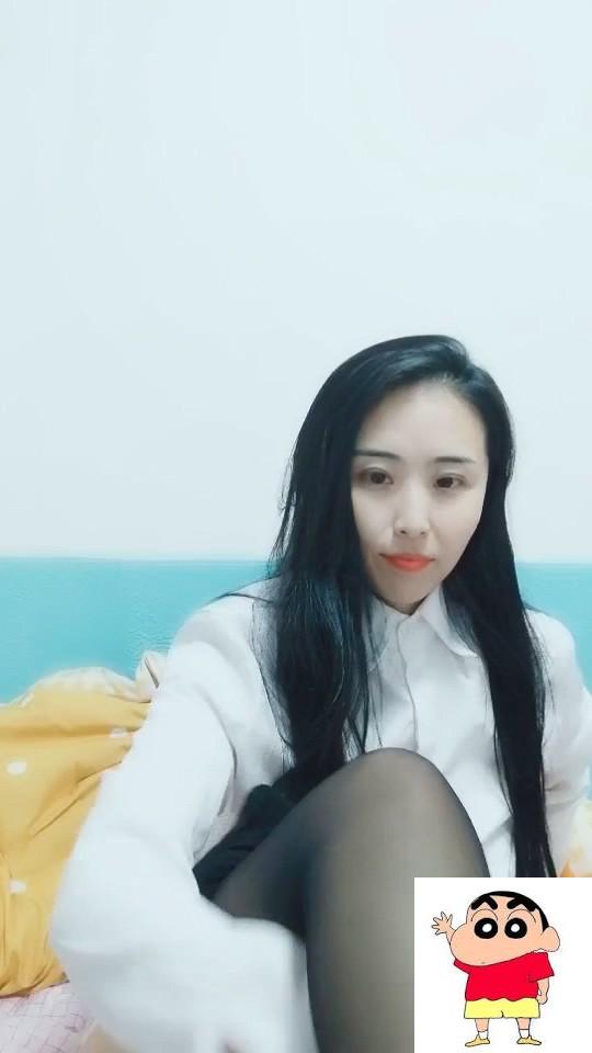 颜值高身材好奶子翘挺