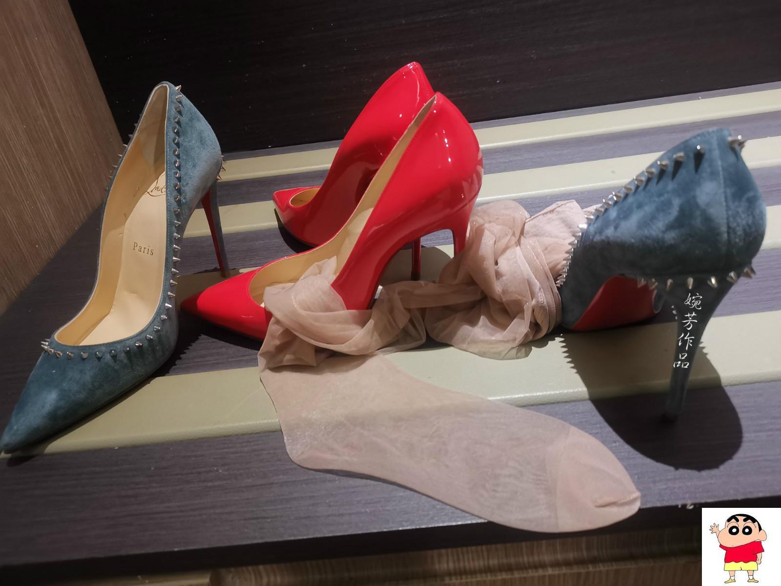 一组黑丝配高跟。你喜欢那双高跟鞋？祝你今天性福美满 (26P)