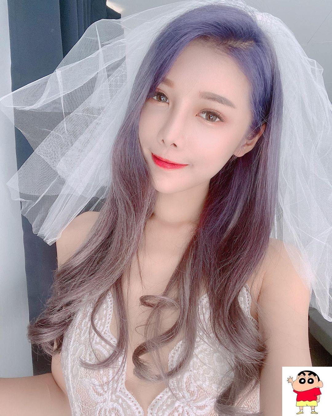 色慾爱情御姐「尤妆妆」火辣身材 叫人瞬间失了魂 (21P)